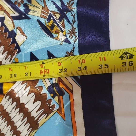 2150- Southwestern Tribal Print Women’s Scarf 100% Polyester NWT - Picture 5 of 8